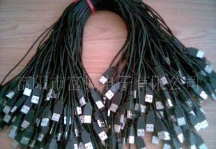 環(huán)保USB雙頭數(shù)據(jù)線 數(shù)碼世界的綠色連接新選擇